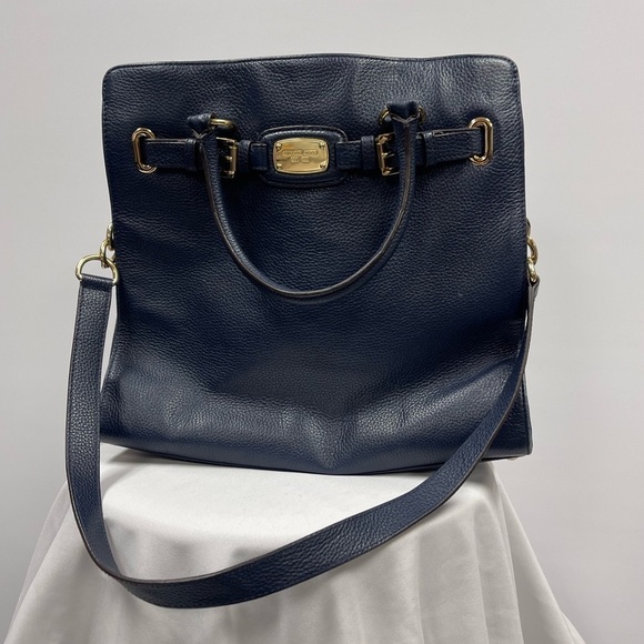 Michael Kors Hamilton Bag - Picture 8 of 9